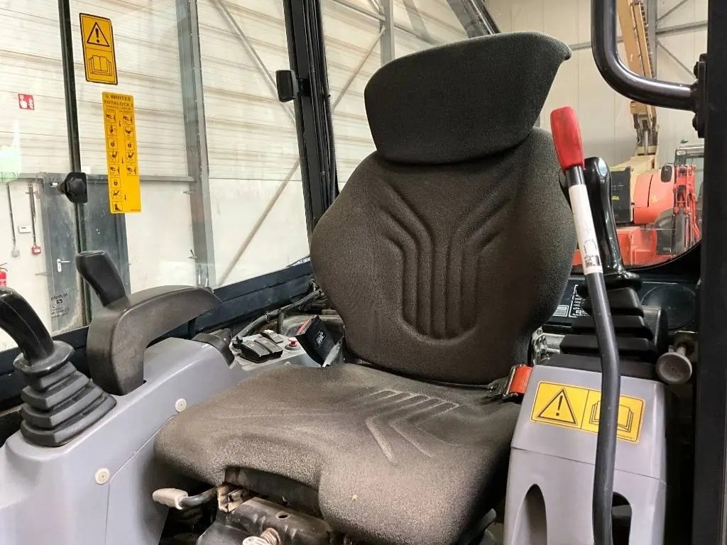 Kubota KX 030-4 – Minibagger 2018 - Image 6
